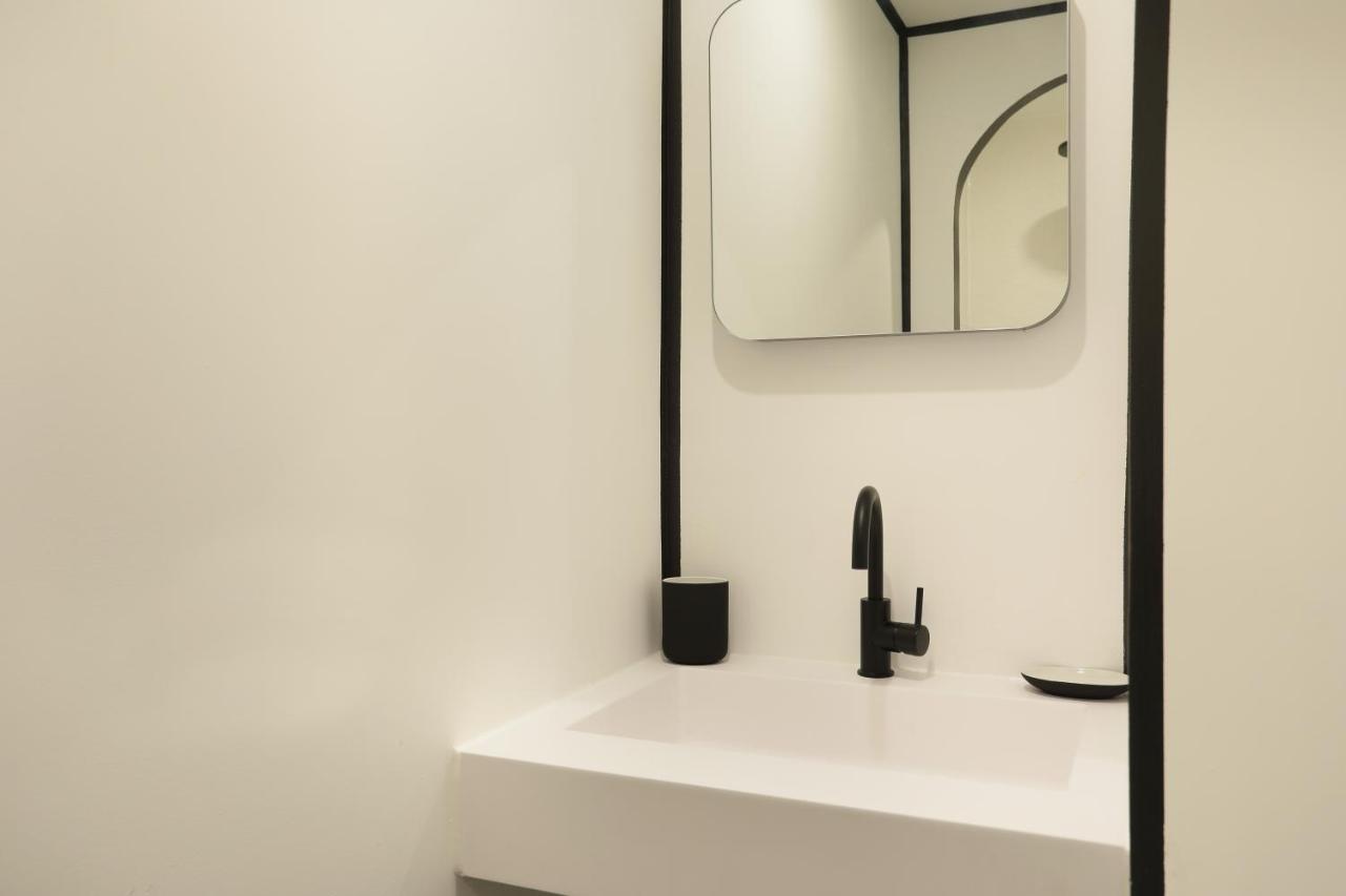 Apartment Saint Germain Des Pres By Studio Prestige Париж Екстериор снимка